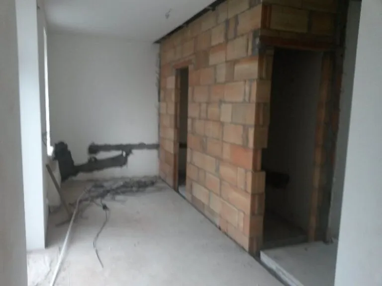 Prestavba bytu, Fraňa Kráľa – priebeh prác